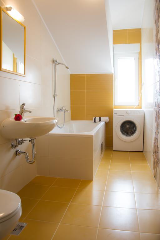بِييلا Adriadome Apartments الغرفة الصورة